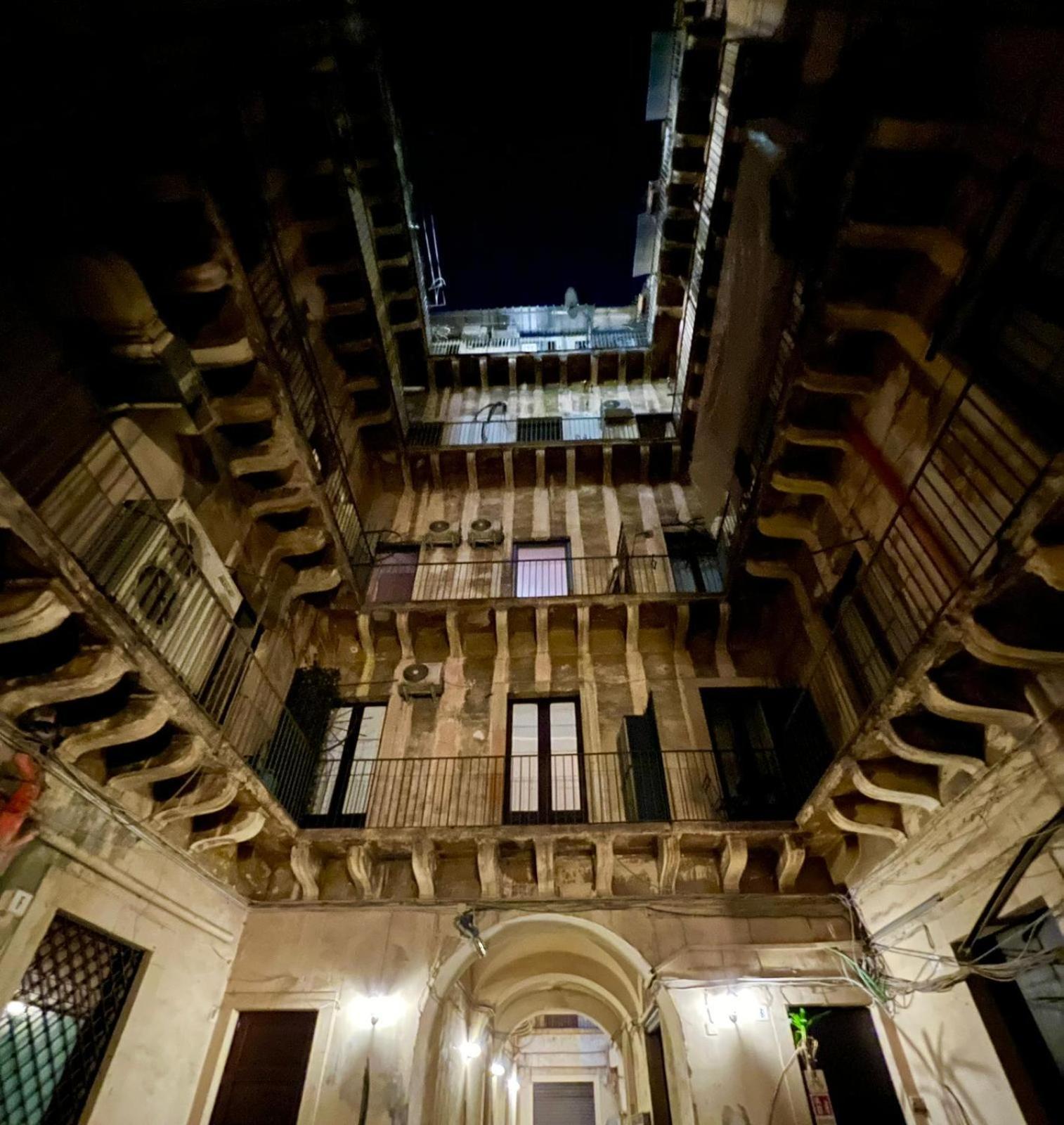 Duomo Leonardo31 Dimora Di Charme Daire Katanya Dış mekan fotoğraf